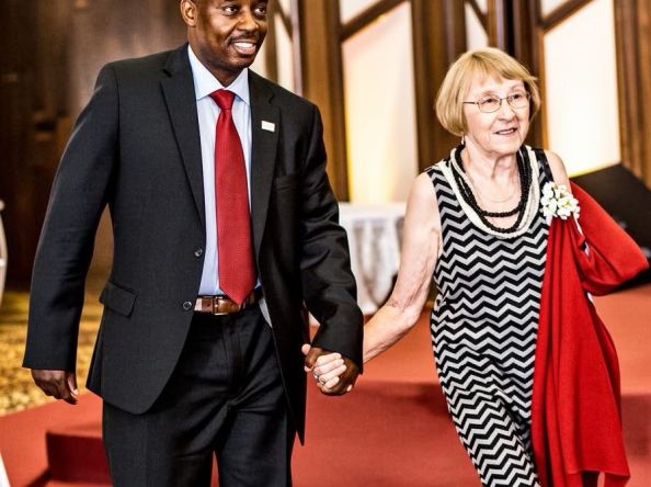 ကလေးငယ်တစ်ယောက်ရဲ့ဘဝကို ပြောင်းလဲပေးနိုင်ခဲ့တဲ့ ၁၅ ဒေါ်လာ