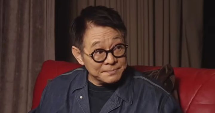 2906_jet-li-older-daughters-li-si-taimi-wife-nina_yt.jpg