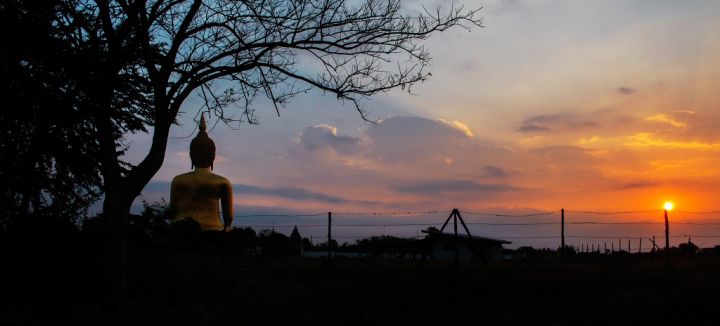 buddha-with-the-sunrise-PC2LC4L.jpg