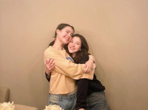 နော်ဝေခရီးစဉ်မှာ ပျော်ရွှင်ကြည်နူးစရာအခိုက်အတန့်တွေကို မျှဝေနေကြတဲ့ Yaya နဲ့ Baifern တို့ရဲ့သူငယ်ချင်းဆက်ဆံရေး