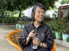 တောင်ပေါ်ဒေသမှာ နွမ်းပါးတဲ့ မိန်းကလေးငယ်တွေ ပညာသင်ခွင့်ရစေဖို့ တရုတ်နိုင်ငံရဲ့ ပထမဆုံး အခမဲ့မိန်းကလေးကျောင်း တည်ထောင်ခဲ့သူ