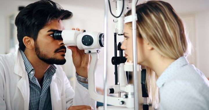ophthalmology-concept-patient-eye-vision-LEBA57Q.jpg