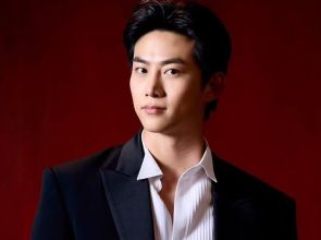 ဧပြီလမှာ ၁၀ နှစ်ကြာ တွဲခဲ့တဲ့ ချစ်သူကောင်မလေးနဲ့ လက်ထပ်တော့မယ့် 2PM အဖွဲ့ဝင် ထယ်ဂျွန်